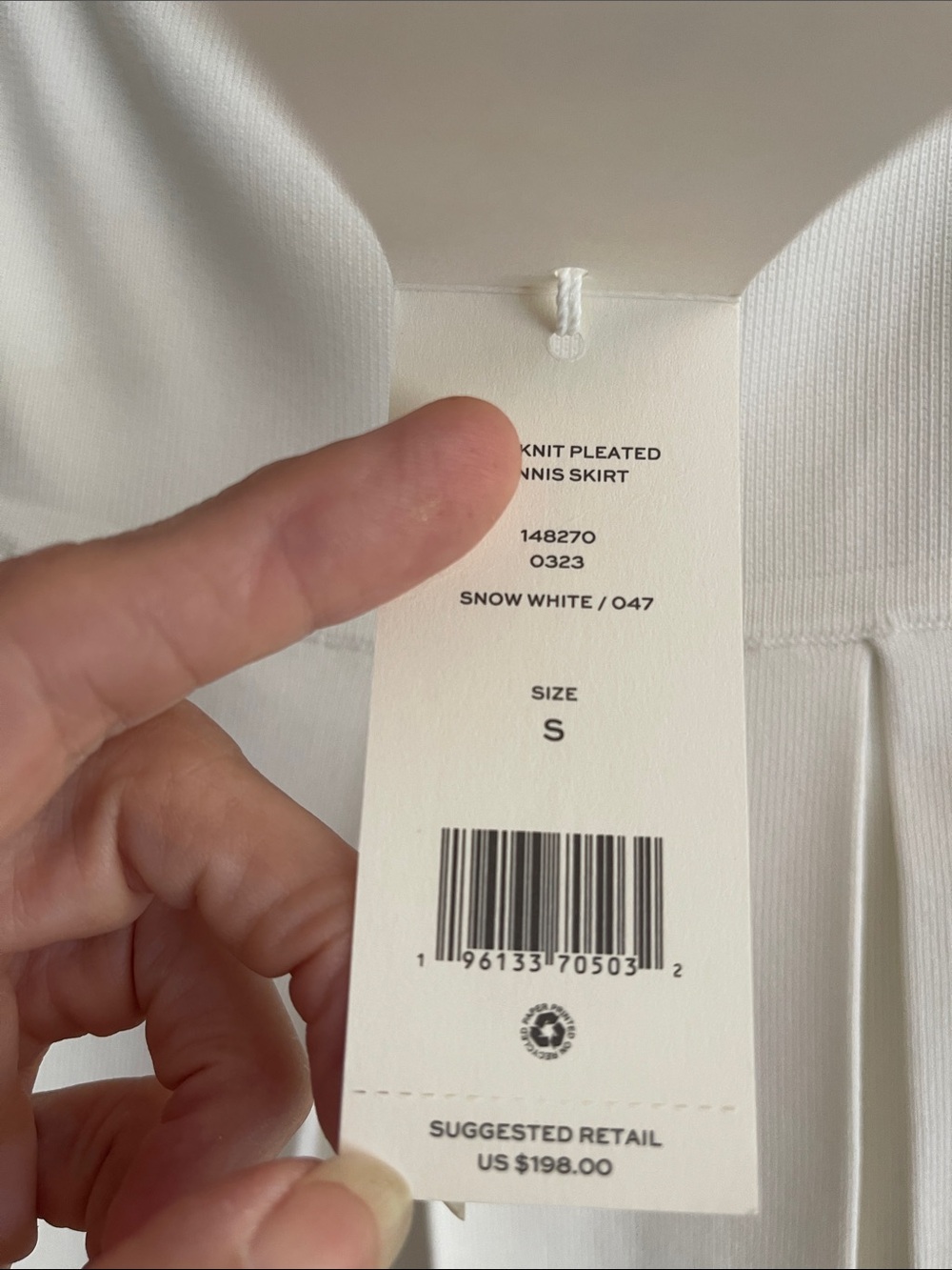 TORY BURCH Classic White Pleated Tennis Skirt with Navy Stripe Waistband - Picture 5 of 5